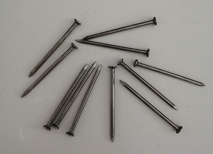 Common Nail/Iron Round Na